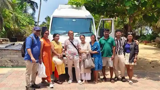 tempo-traveller-for-family-trip-in-bangalore
