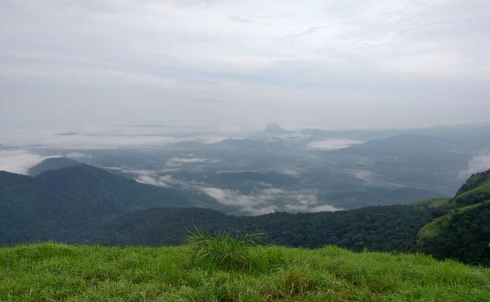 Bandaje Falls Trek